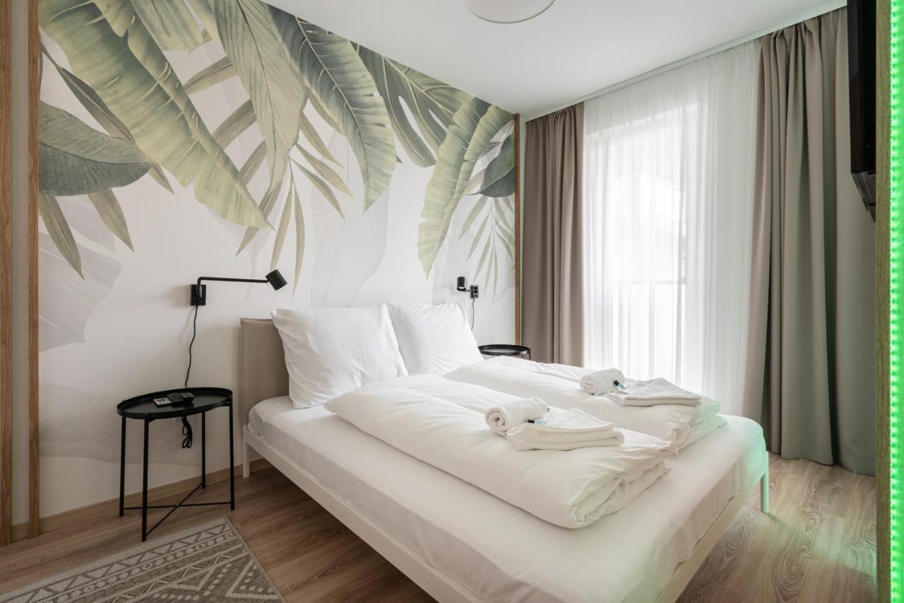Westside River Apartment Budapest Exteriör bild