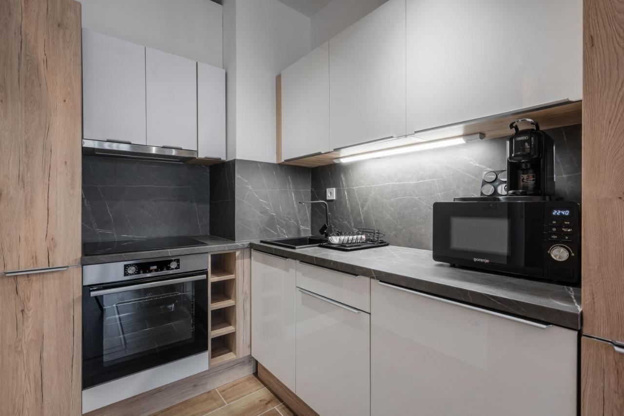 Westside River Apartment Budapest Exteriör bild